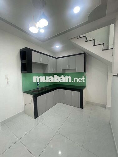 🌻 NHÀ MỚI – SÁT CHỢ ĐẦU MỐI HÓC MÔN – 💰 Chỉ 3.9 TỶ – DT 4×14 = 56m²