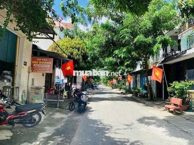 Nhà 1 trệt 3 lầu đẹp 5x15m Shr Mt đg nhựa 12m thông gần chợ Đại Hải