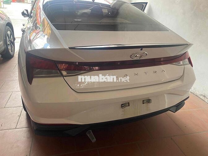 Hyundai Elantra 2022 1.6 AT Tiêu chuẩn  - 68000 km