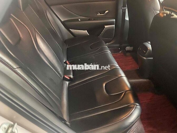 Hyundai Elantra 2022 1.6 AT Tiêu chuẩn  - 68000 km