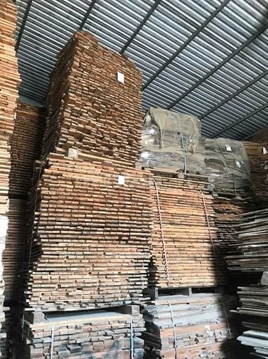 CẦN THANH LÝ GỖ TEAK VÀ GỖ BEECH NHẬP NHẨU