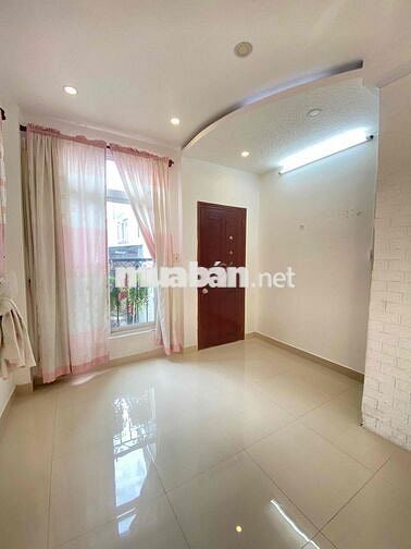 Cho Thuê Nhà Mới Ngay Khu Phố Mua Sắm Hot Nhất Nhì Quận 3