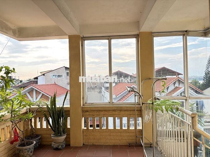 Cho thuê phòng tầng 4 An Dương Vương, Phú Thượng, Tây Hồ