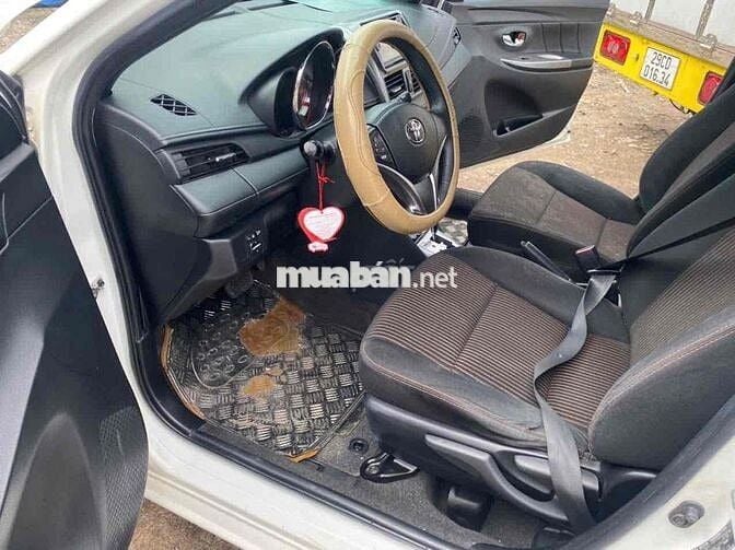 Toyota Yaris 2014  tu dong