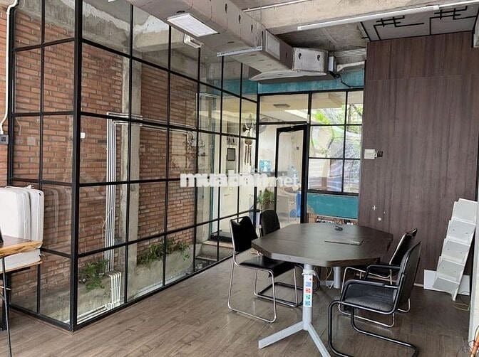 Cho thuê văn phòng đường Thăng Long, dt 100m²