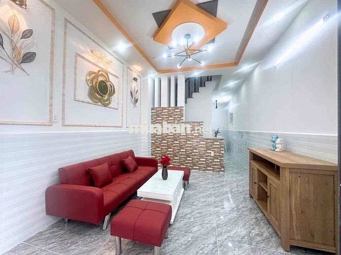 Nhà 1 Lầu 4 x 10m Ngay Tân Kim. Full Nội Thất. Sổ Hồng Sẵn Giá Rẻ