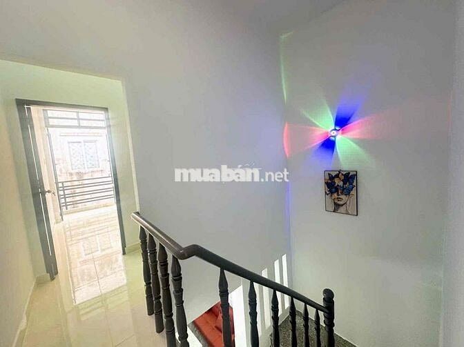 Nhà 1 Lầu 4 x 10m Ngay Tân Kim. Full Nội Thất. Sổ Hồng Sẵn Giá Rẻ