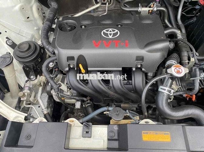 Toyota Yaris 2014  tu dong