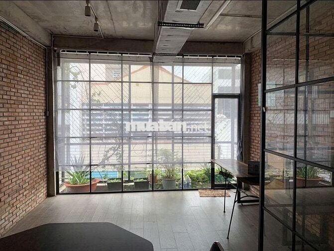 Cho thuê văn phòng đường Thăng Long, dt 100m²