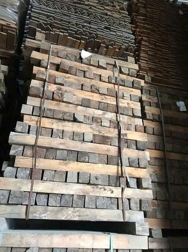 CẦN THANH LÝ GỖ TEAK VÀ GỖ BEECH NHẬP NHẨU