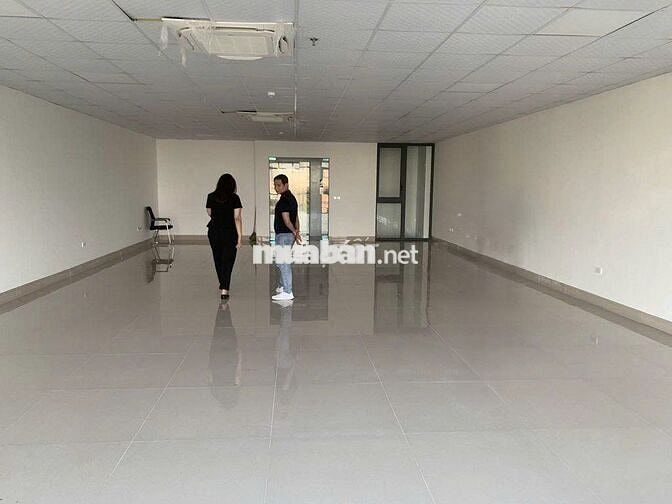 🏡 Cho Thuê Nhà HXH Hoàng Việt_9x20m,Trệt 3 Lầu Suốt, Nhà Đẹp KD Tự Do.