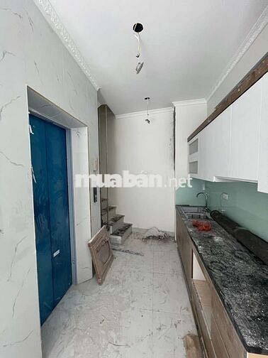 Bán nhà Đại Cát, ô tô đỗ cửa, 6 tầng Thang máy