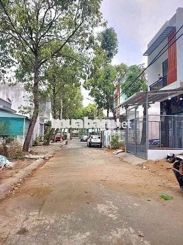Đất thổ cư đô thị, sổ đỏ chính chủ, cần bán gấp