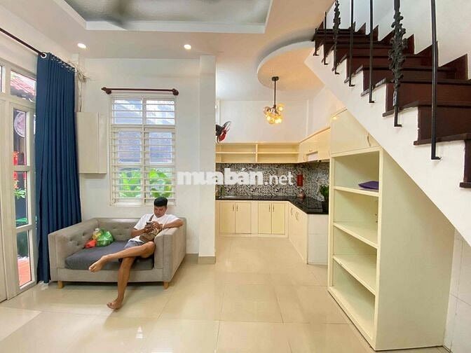 Cho Thuê Nhà Mới Ngay Khu Phố Mua Sắm Hot Nhất Nhì Quận 3