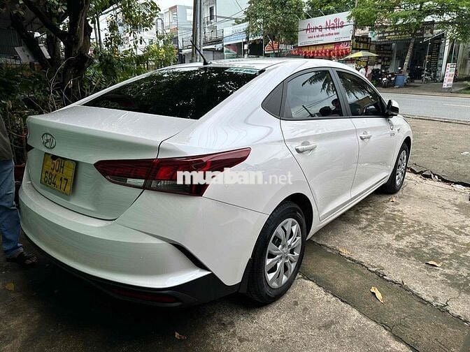 Hyundai Accent 2022 1.4 MT Tiêu Chuẩn - 21000 km