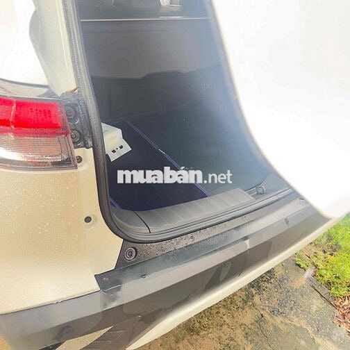 Toyota Corolla Cross 2024 1.8HV - 110000 km