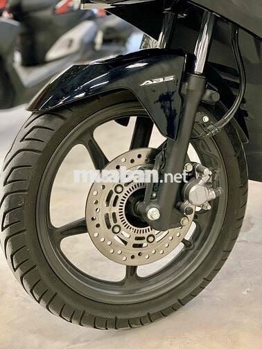 Honda Air Blade 160 ABS 2022 chính chủ 67 đẹp zin