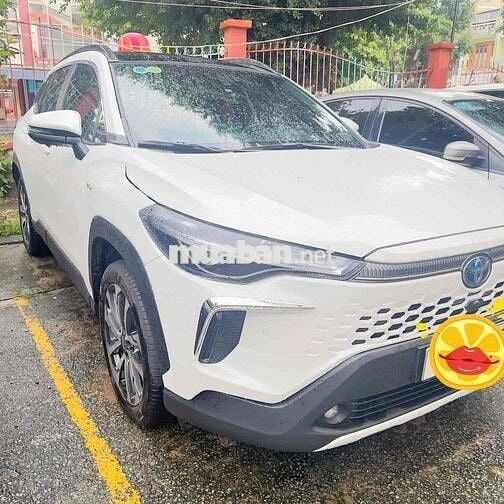 Toyota Corolla Cross 2024 1.8HV - 110000 km