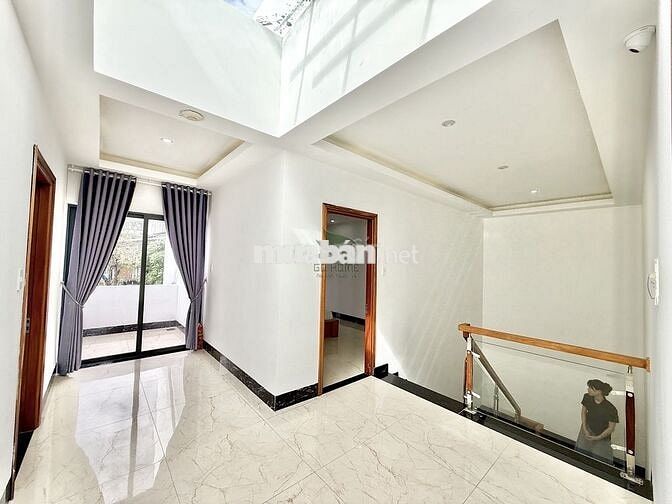 CHO THUÊ VILLA SIÊU RỘNG CÓ HỒ BƠI KĐT MỸ GIA GIÁ 45 TRIỆU/THÁNG