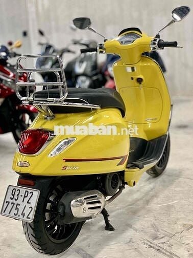 🛵 Vespa Sprint 125 – 2021 – Biển 93 – Xe Zin Chuẩn