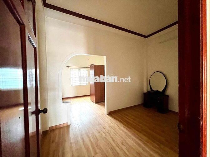 Chính chủ bán nhà đi định cư úc