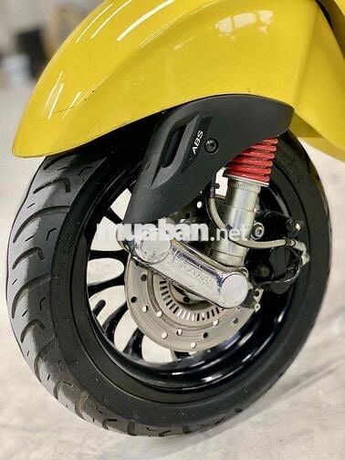 🛵 Vespa Sprint 125 – 2021 – Biển 93 – Xe Zin Chuẩn