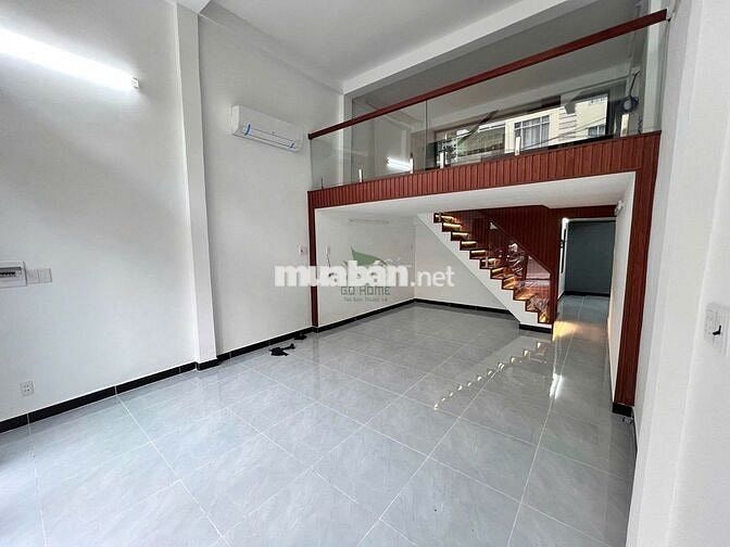 CHO THUÊ NHÀ KINH DOANH 3 TẦNG KHU VỰC TRUNG TÂM SẦM UẤT GIÁ 30 TRIỆU/