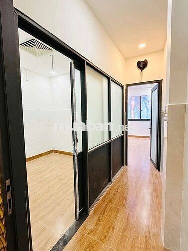 Nhà thuê Mặt Tiền Hoàng Xuân Nhị. Quận Tân Phú (2pn, 2wc). Dtsd 96m2