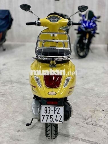 🛵 Vespa Sprint 125 – 2021 – Biển 93 – Xe Zin Chuẩn