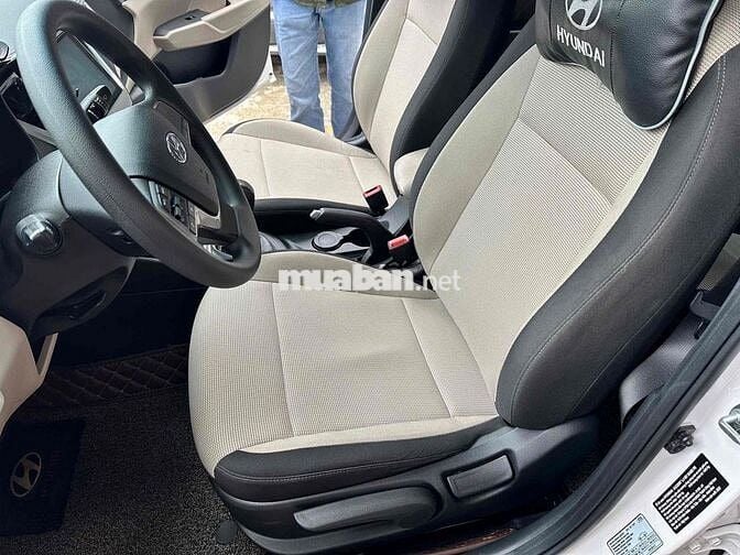 Hyundai Accent 2022 1.4 MT Tiêu Chuẩn - 21000 km