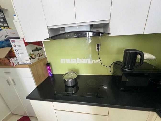 Cho thuê căn góc 79m2 3pn 2wc giá 9tr/th có nội thất