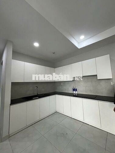 [Cho thuê] CH Felisa 2pn 2wc/ Nhà trống sẵn rèm/ Giá thuê 9tr