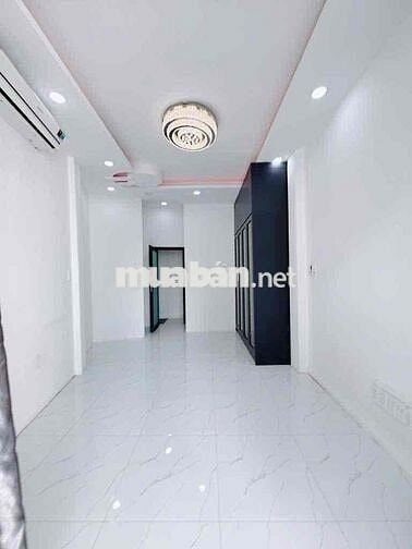 Thuê Nhà Đẹp Nguyên Căn Vĩnh Hội Q4