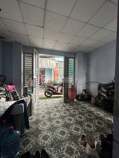 Nhà cấp 4, Mã Lò đường 6m thông, 5x20m, 3PN,.. Giá 5,8 Tỷ 