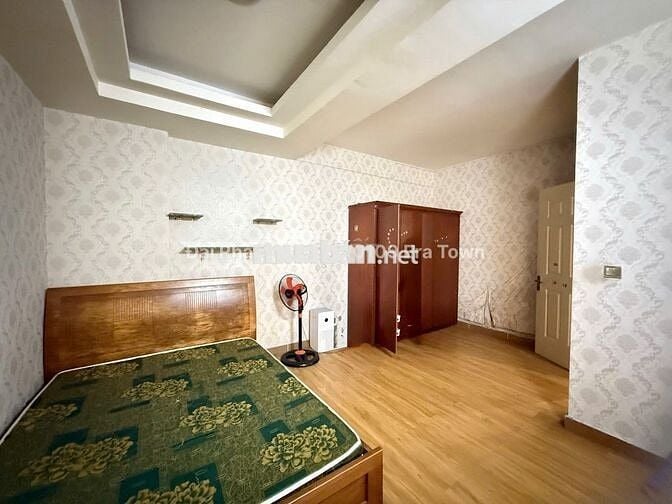 Cho thuê căn hộ Era Town 3 phòng ngủ, nội thất cơ bản, giá 8,5 triệu