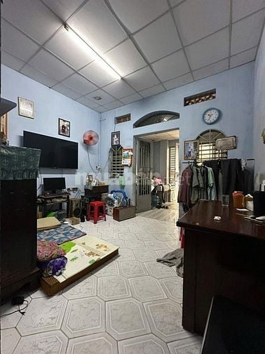 Nhà cấp 4, Mã Lò đường 6m thông, 5x20m, 3PN,.. Giá 5,8 Tỷ 
