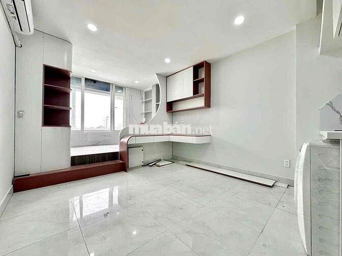 KHAI TRƯƠNG STUDIO CỬA SỔ TRỜI - TÁCH BẾP - Ngay DINH ĐỘC LẬP