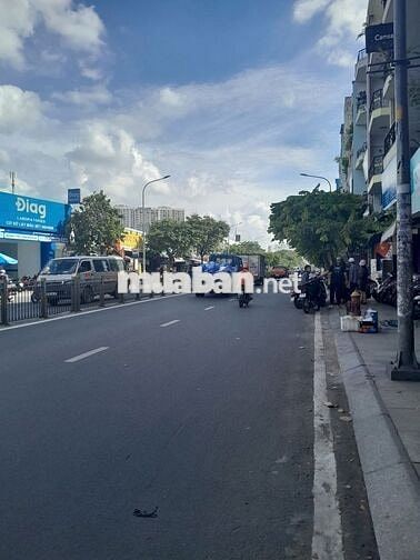 GÓC 2MT LŨY BÁN BÍCH - 8x22m - CẤP 4 - GIÁ 75 TRIỆU