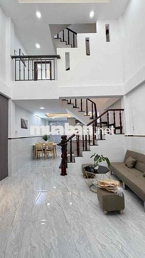 Nhà Mới, Đẹp, 4 Tầng, Đ.Lê Văn Quới, Hẻm ô tô, sổ hồng riêng, ở ngay