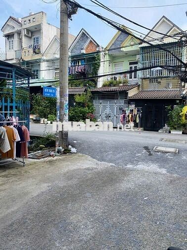 Nhà phố trệt lầu tại UB xã Phước Kiển. Sh công chứng ngay