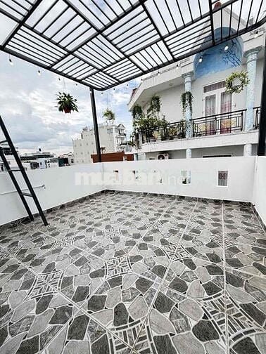 Nhà Mới, Đẹp, 4 Tầng, Đ.Lê Văn Quới, Hẻm ô tô, sổ hồng riêng, ở ngay