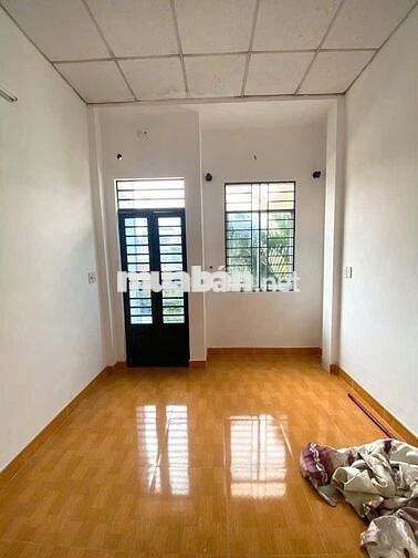 Nhà phố trệt lầu tại UB xã Phước Kiển. Sh công chứng ngay