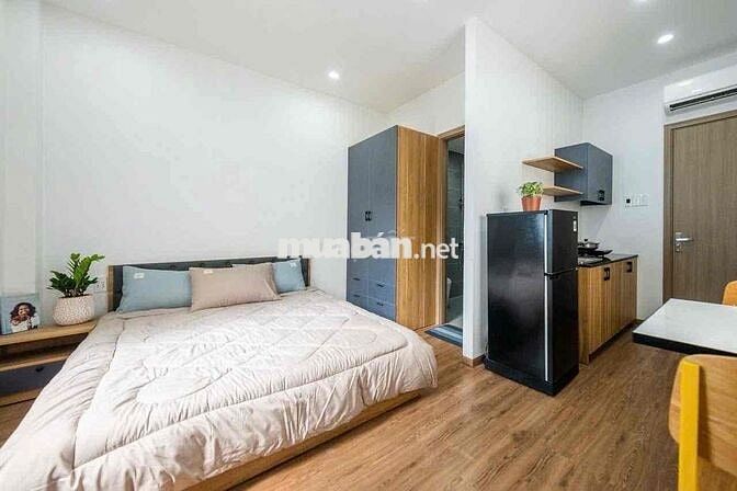 Căn Hộ Ban công rộng 40m2_Full nội thất ngay Phan Xích Long,Phú Nhuận