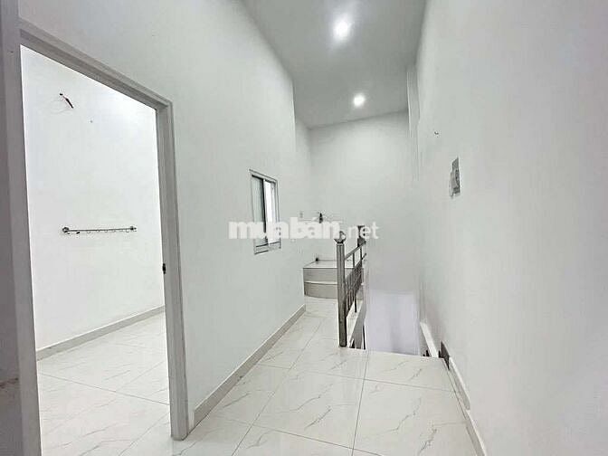 30m2- HXH - HÀNG XANH BÌNH THẠNH - 2 TẦNG CHỈ 3 TỶ5