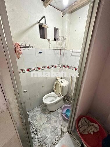 Cho thuê nhà hẻm trung tâm 12,5m², có gác suốt, gần chợ – trường –UBND