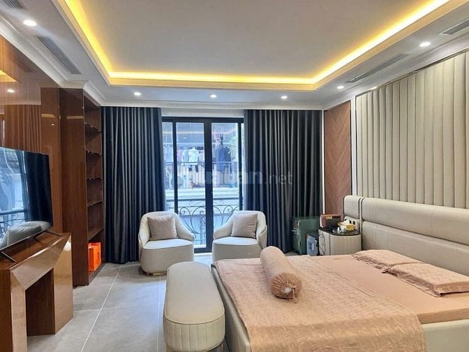 Bán nhà 7 tầng diện tích 60m2  mặt tiền 5m khu  phố Hồng Hà - Hà Nội 