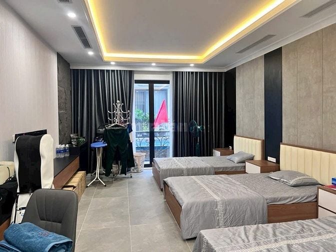 Bán nhà 7 tầng diện tích 60m2  mặt tiền 5m khu  phố Hồng Hà - Hà Nội 