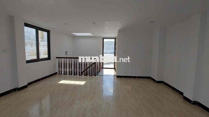 Lô Góc Cầu Giấy 35m2 - 5 Tầng Thang Máy - Ô Tô - Ngõ Thông - 9,5 Tỷ Lô Góc Cầu Giấy 35m2 - 5 Tầng Thang Máy - Ô Tô - Ngõ Thông - 9,5 Tỷ