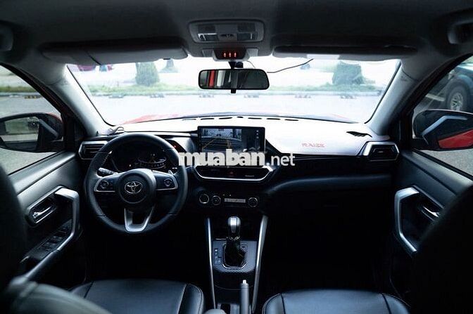 Toyota Raize 2025 - 2700 km