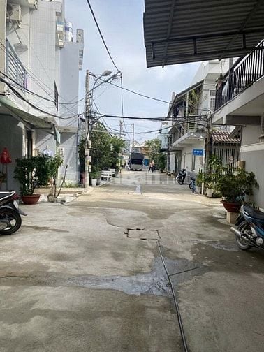 Chỉ hơn 1 Tỷ ! Có Ngay Nhà Lầu DT 3,3x10m